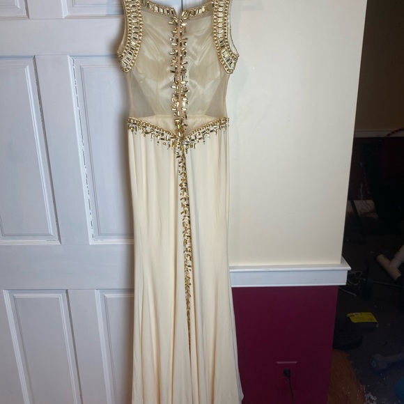 Gorgeous Crème White Gold Prom Pageant Beaded Dress - Picture 4 of 9